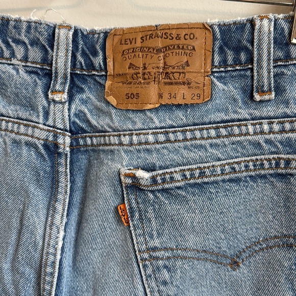 Vintage Levi’s 505 Orange Tab Jeans - Picture 5 of 7